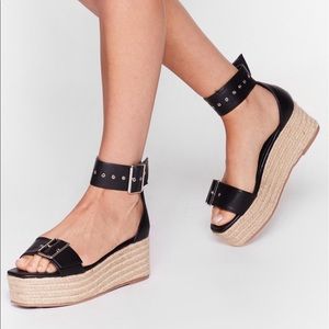 Don't Buck-le With Me Woven Platform Sandals